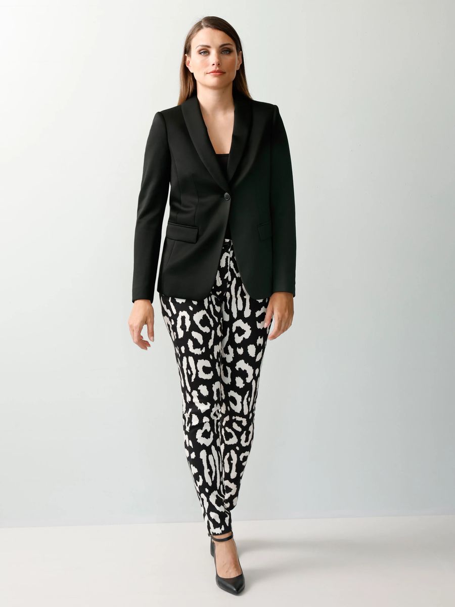 Eleganter Stretch-Blazer mit Schalkragen