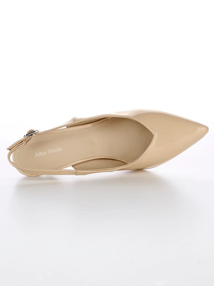 Slingpumps aus Lackleder mit V-Ausschnitt