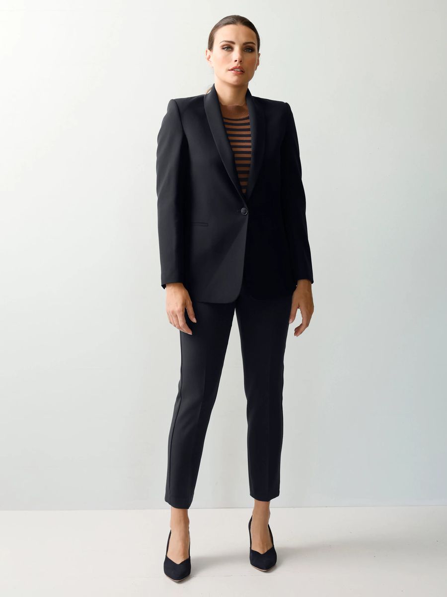 Eleganter taillierter Blazer mit Schalkragen