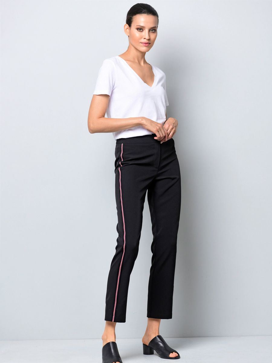 Slim-Fit-Stoffhose mit seitlicher Verzierung