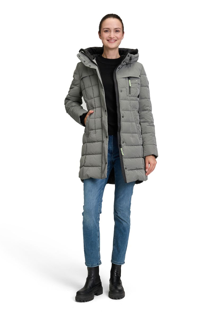 Wattierter Wintermantel mit Kapuze