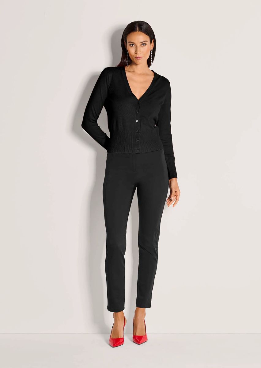 Elegante Strickjacke mit V-Ausschnitt