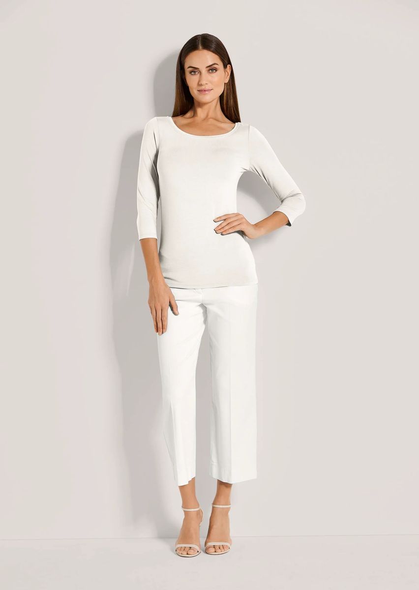 Elegantes Stretch-Shirt mit U-Boot-Ausschnitt