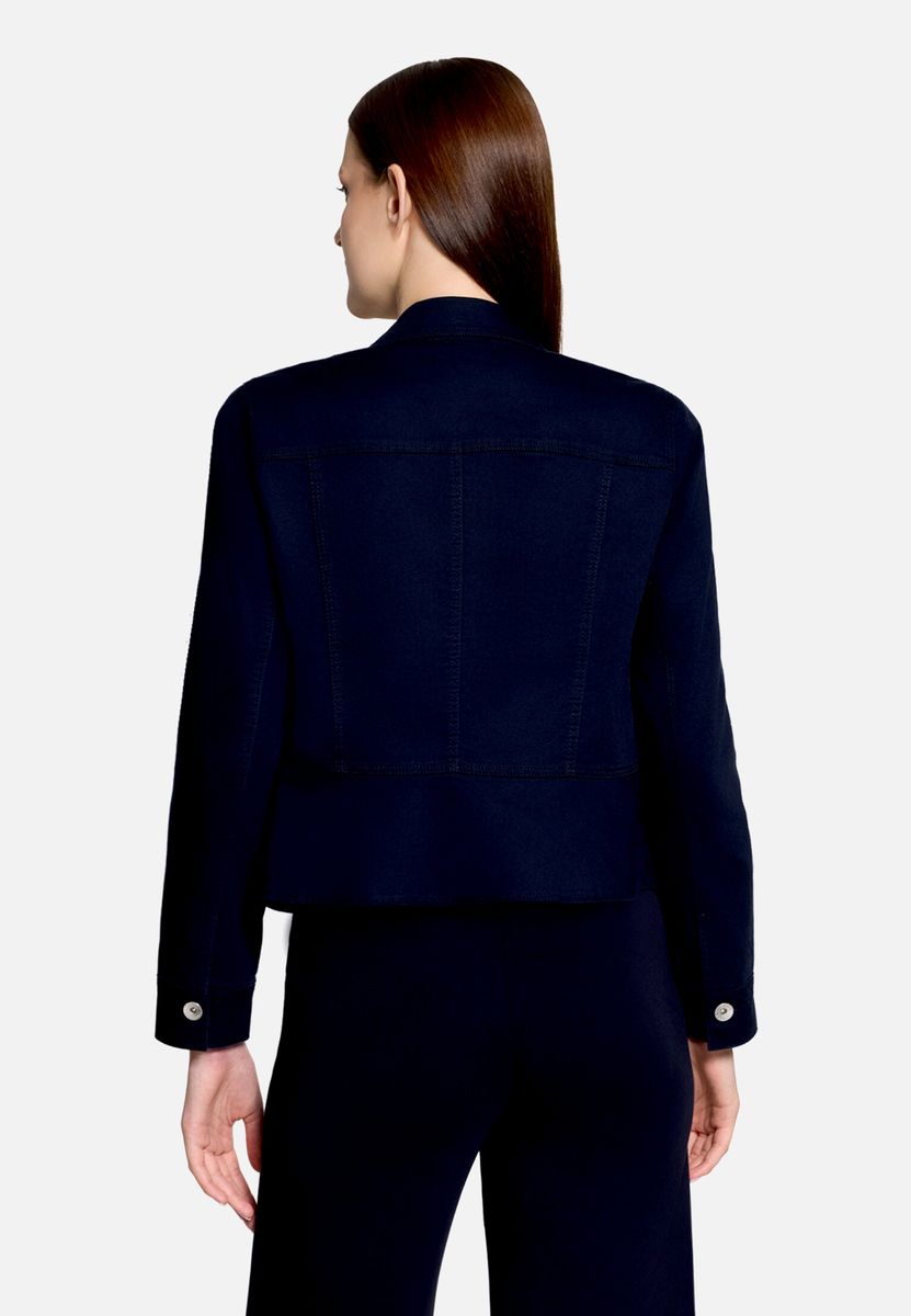 Taillierte Schößchen-Jacke mit Schmucksteinen