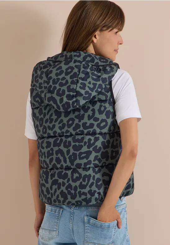 Gesteppte Kapuzenweste mit Animalprint