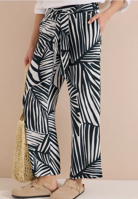 Weite Viskosehose mit Print-Muster