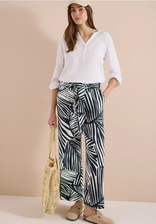 Weite Viskosehose mit Print-Muster