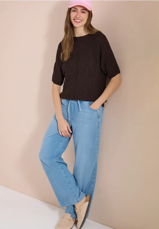 Lockerer Strickpullover mit Dolman-Ärmeln