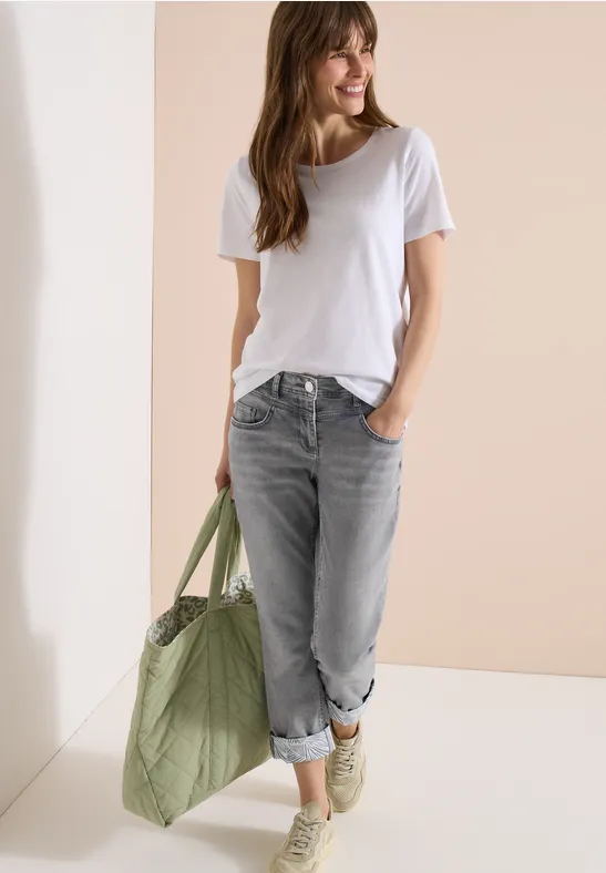 Straight-Leg-Jeans mit bedrucktem Aufschlag