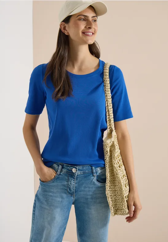 Kurzärmeliges Shirt in Rippstruktur