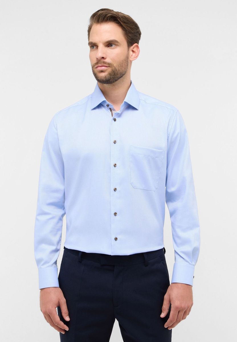 Hellblaues Comfort Fit Hemd