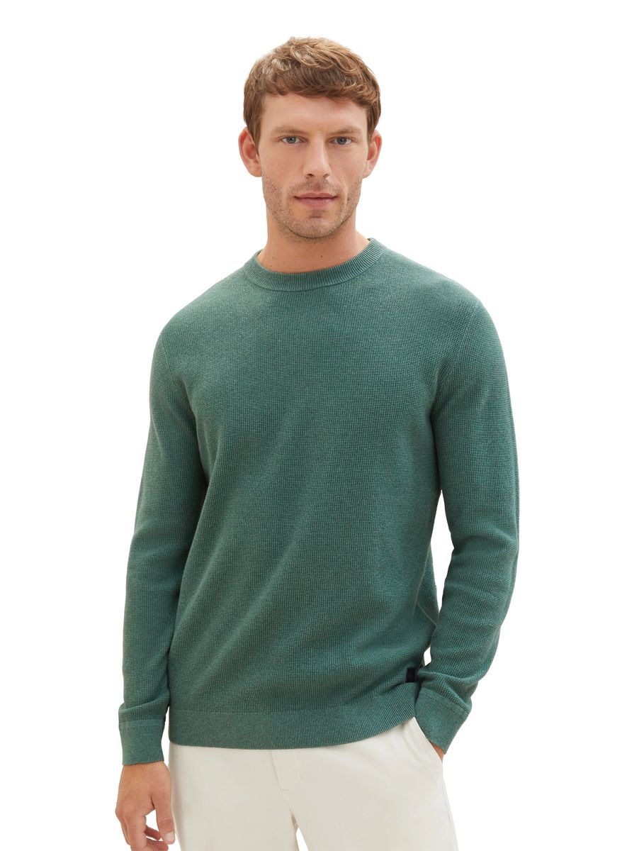 Klassischer Baumwollstrickpullover mit Rundhalsausschnitt