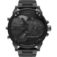 Übergroße Chronographenuhr mit mehreren Zeitzonen