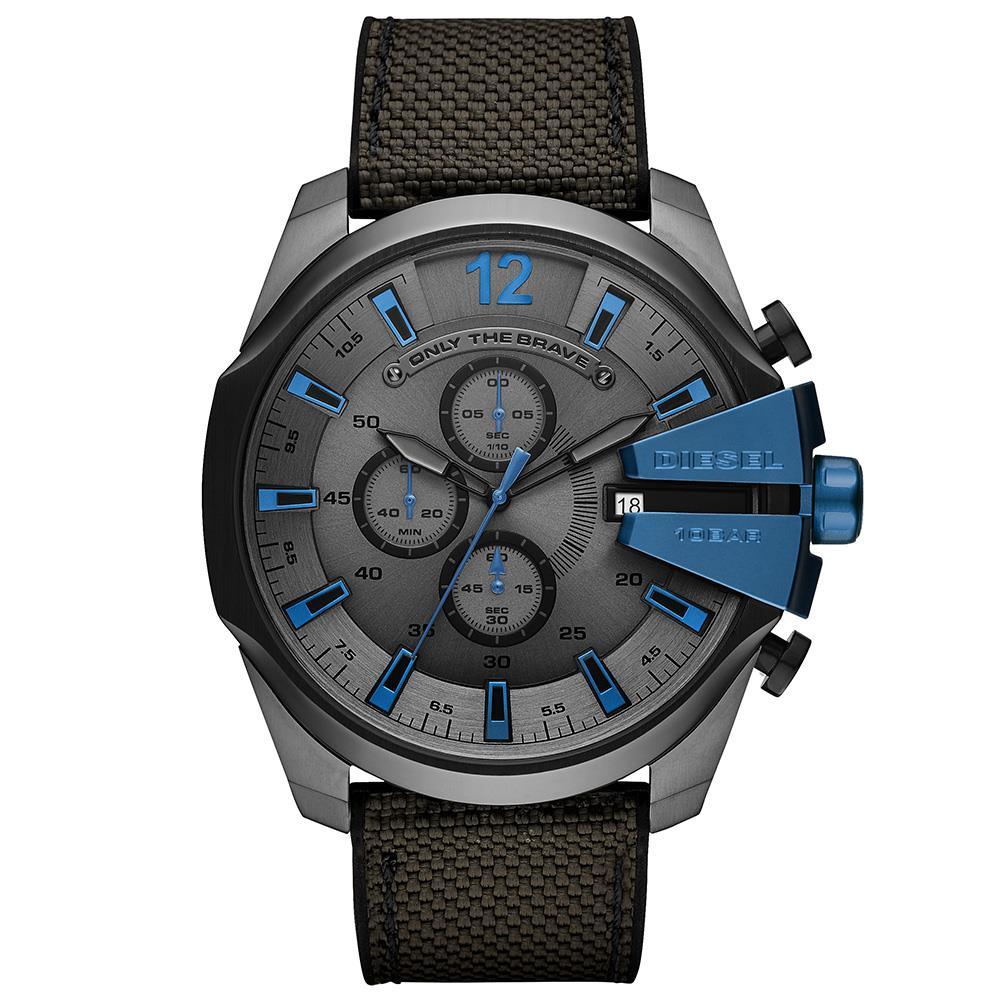 Übergroßer Chronograph mit Zifferblatt-Akzenten