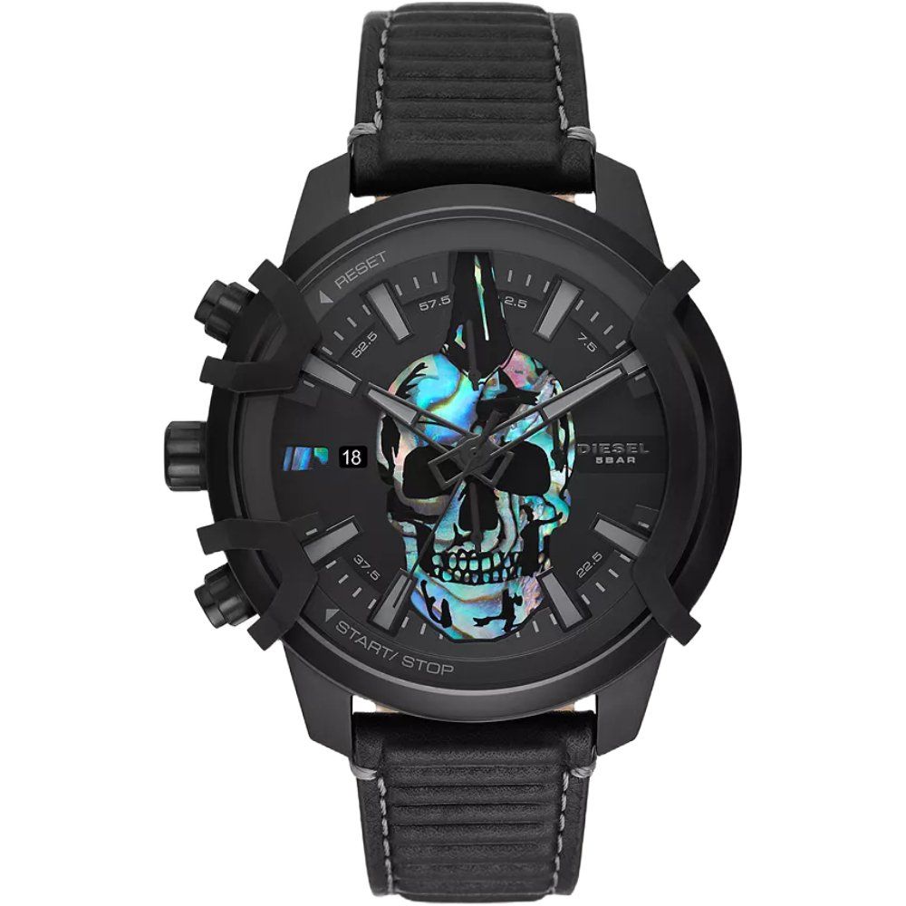 Industrieller Chronograph mit Totenkopf-Zifferblatt