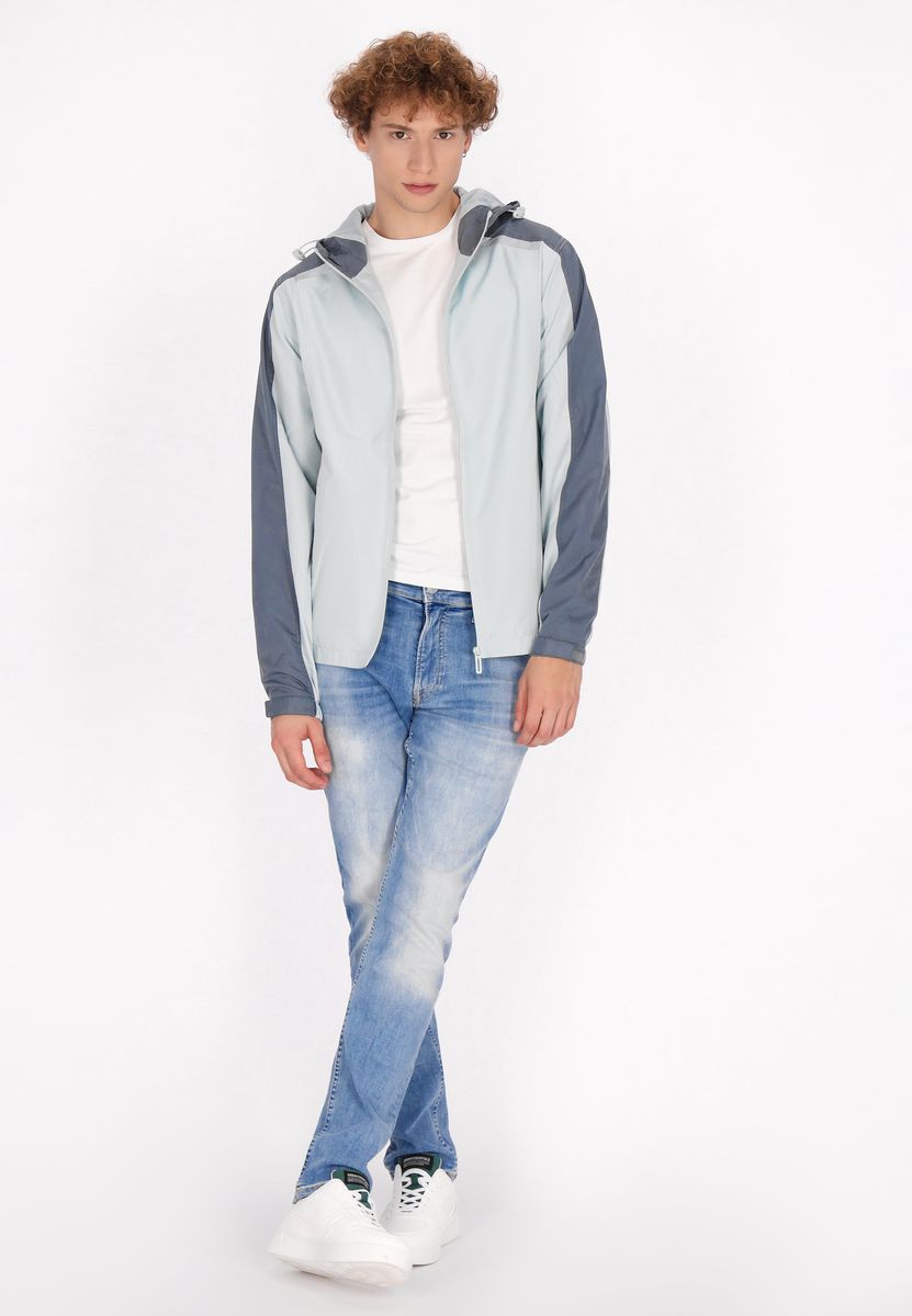 Leichte Kapuzenjacke im Color-Block-Design