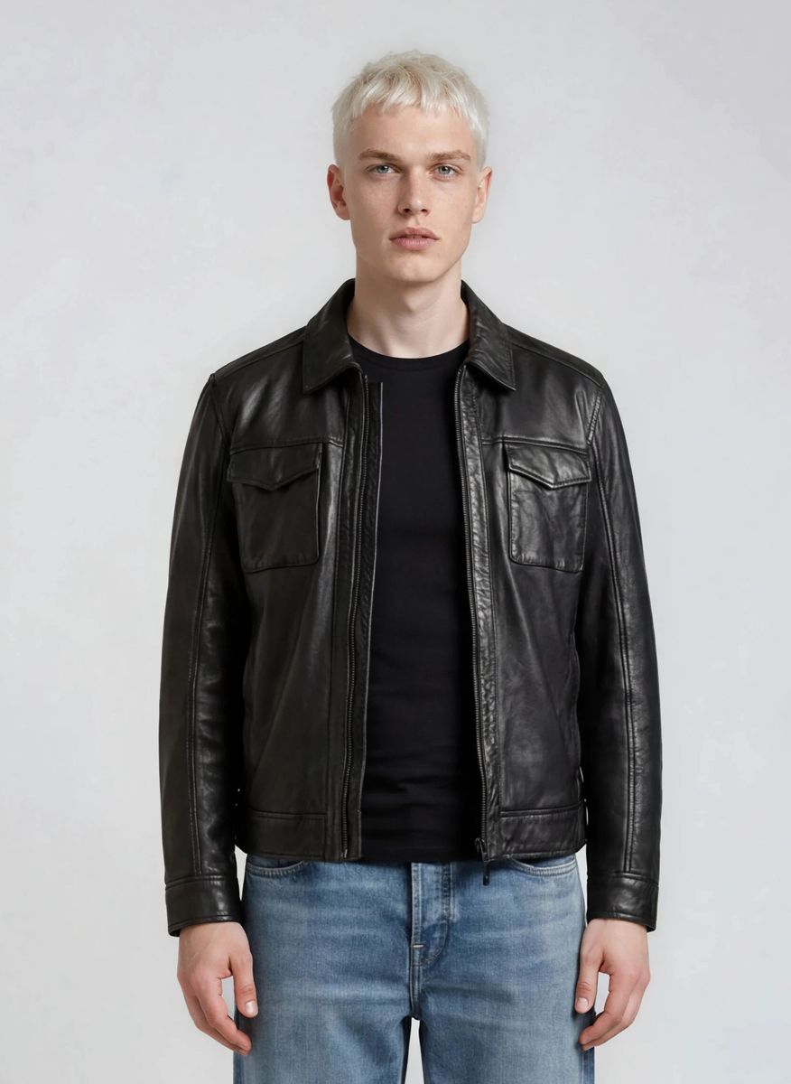 Minimalistische Lederjacke mit Umlegekragen