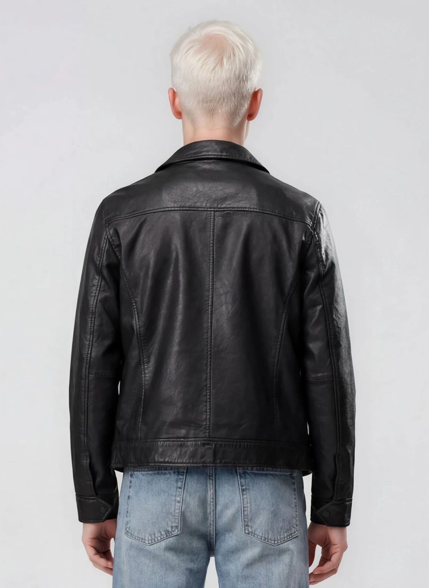 Minimalistische Lederjacke mit Umlegekragen