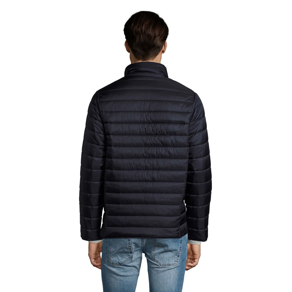 Leichte Steppjacke in schmaler Passform