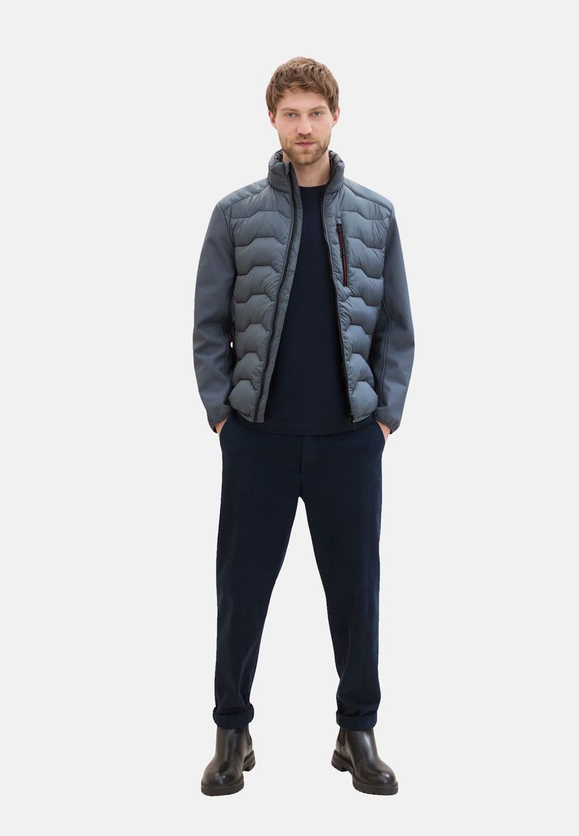 Hybrid Steppjacke mit Softshell-Ärmeln