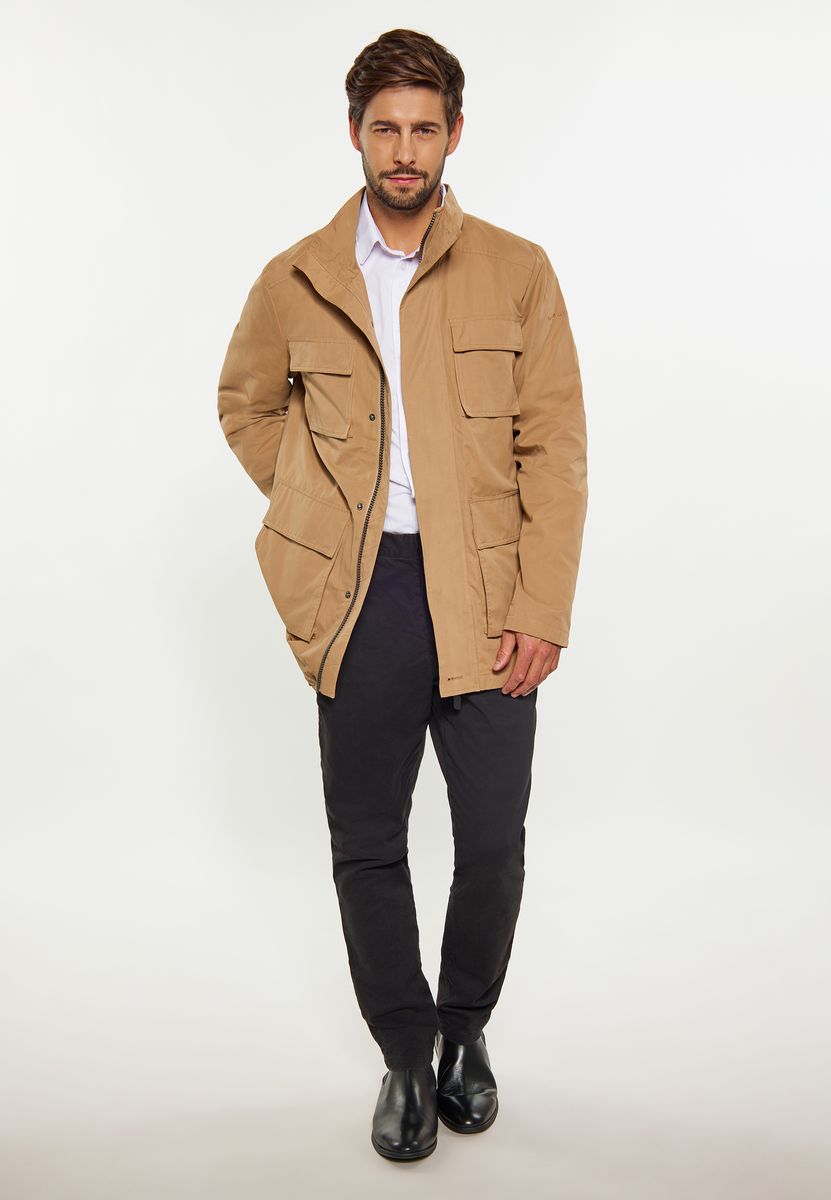 Klassische Feldjacke mit Pattentaschen