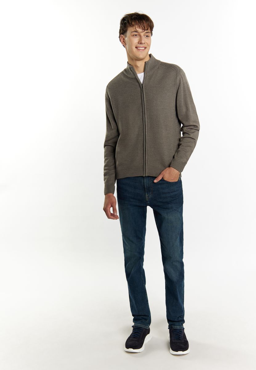 Strickjacke mit Stehkragen und Reißverschluss