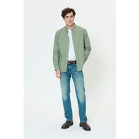 Klassisches Button-Down-Hemd aus Baumwolle