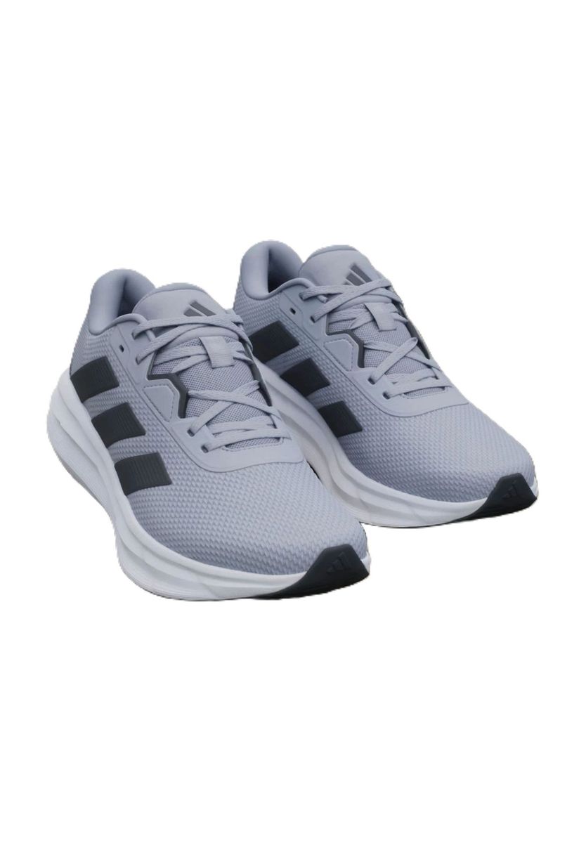 Atmungsaktiver Laufschuh mit leichter Dämpfung