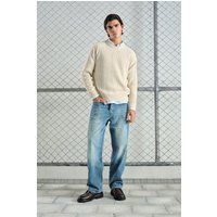 Dicker Rippstrickpullover mit Rundhalsausschnitt