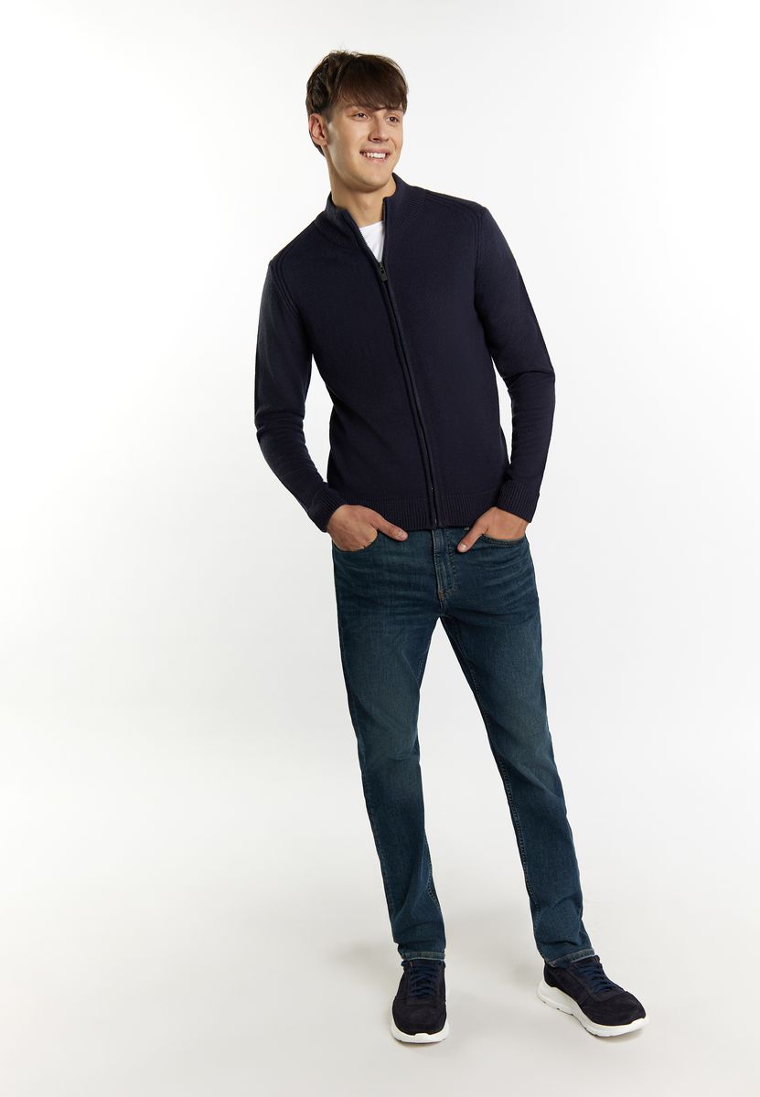 Klassischer Rippstrick-Cardigan mit Reißverschluss