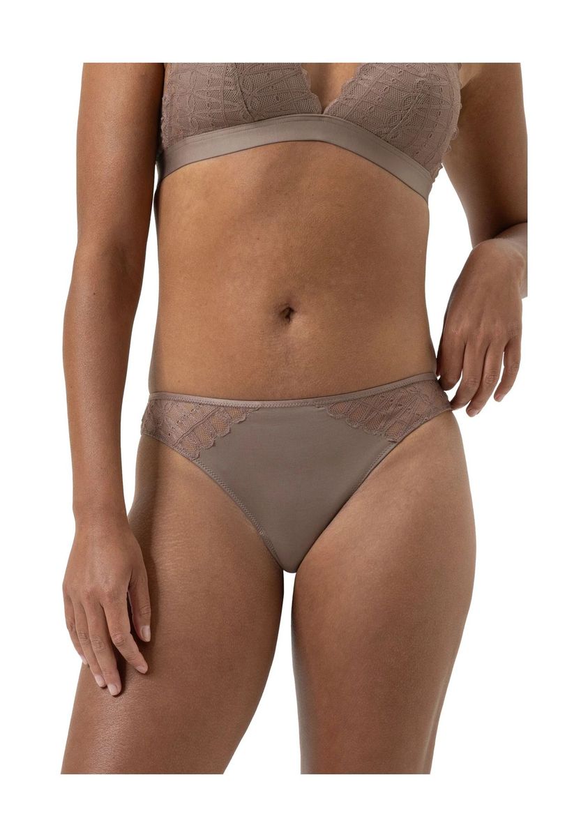 Brazilian Slip mit Spitzendetail