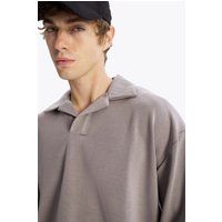 Oversized Longsleeve mit offenem Kragen