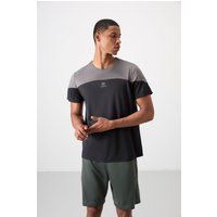 Performance T-Shirt mit Farbblockierung