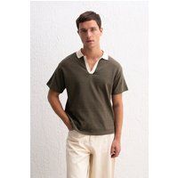 Strukturiertes Poloshirt mit Kontrastkragen