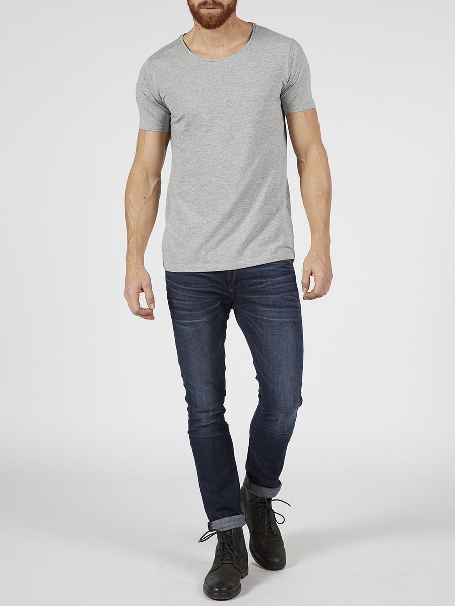 Essenzielles Set aus Baumwoll-T-Shirts