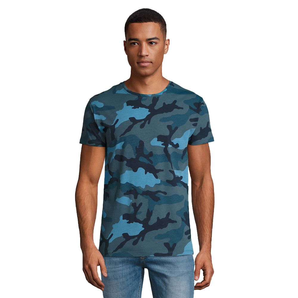 Klassisches T-Shirt mit Camouflage-Muster