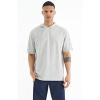 Übergroßes Kurzarm-T-Shirt mit Kapuze