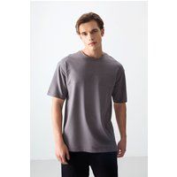 Relaxtes T-Shirt mit Naht-Details