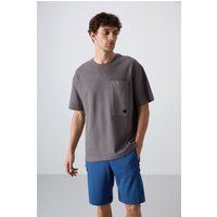 Strukturiertes Oversized-T-Shirt mit Tasche