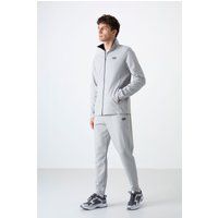 Minimalistisches zweiteiliges Sweatset