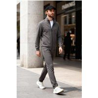 Set aus Sweatshirt und Trainingshose