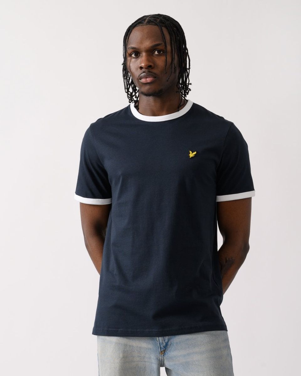 Klassisches Ringer-T-Shirt mit Kontrastbesatz