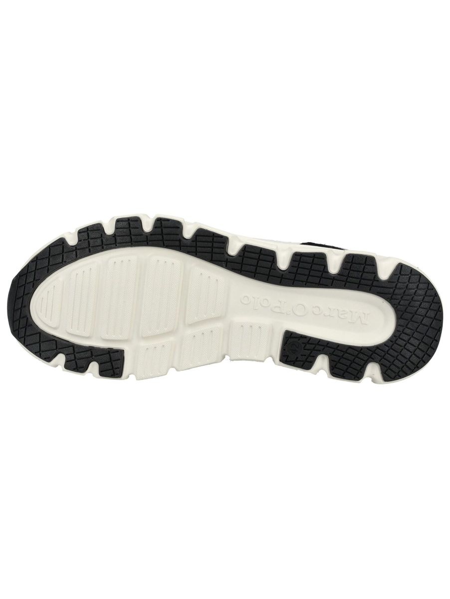 Sportliche Mesh-Sneaker im Materialmix