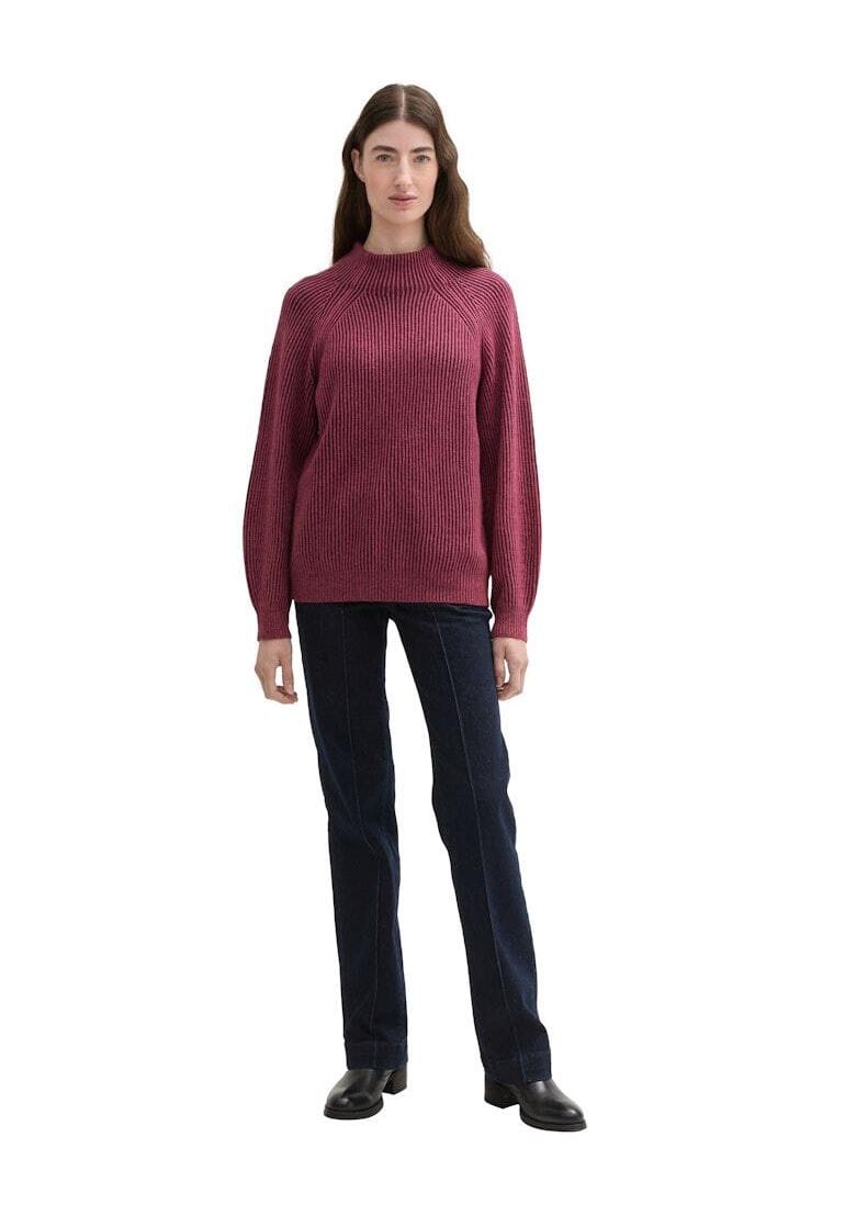 Gerippter Strickpullover mit Stehkragen