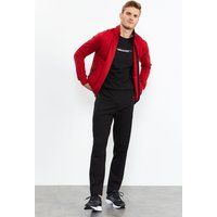 Sportliches Set aus Sweatjacke und Hose