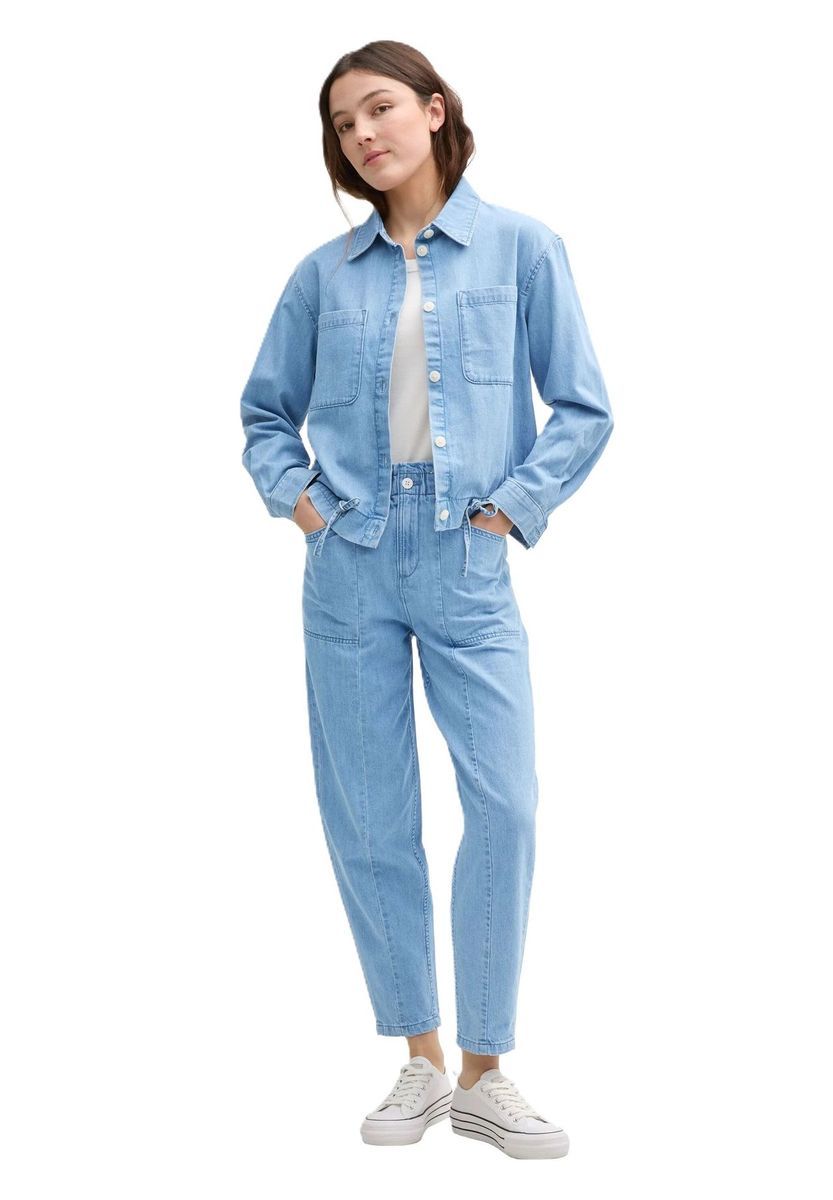 Lässige Jeansjacke mit Kordelzug am Saum