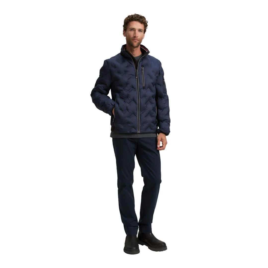 Hybrid-Steppjacke für den Übergang
