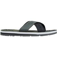Lässige Slipper mit Kreuzriemen