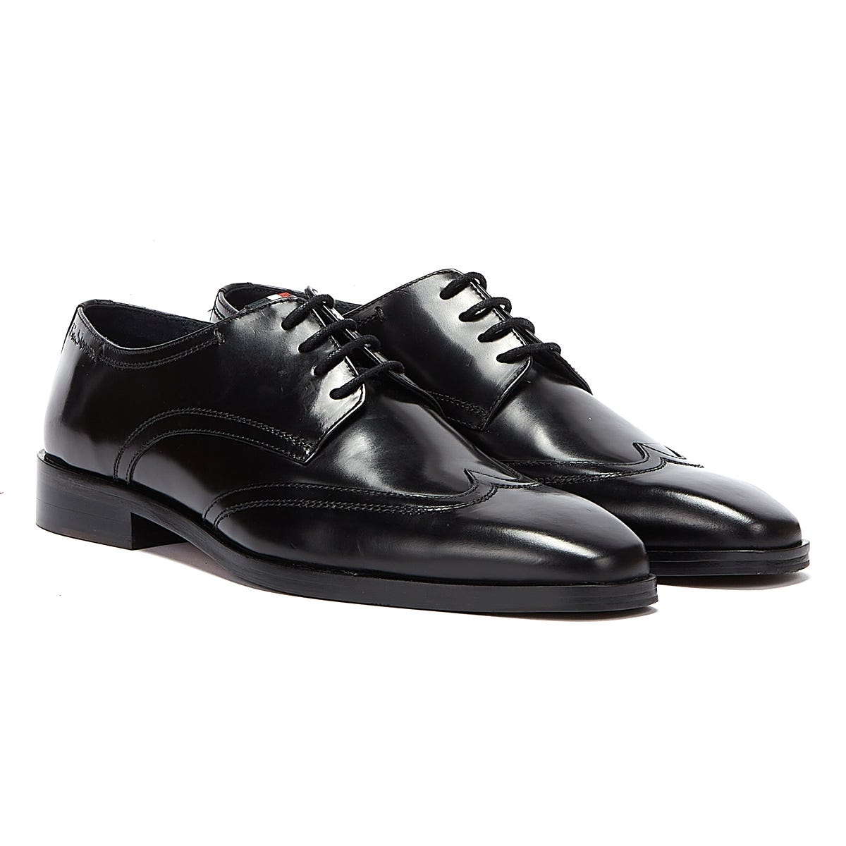 Polierte Wingtip Derby-Schuhe aus Leder