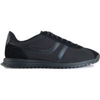 Stromlinienförmige Nylon-Sneaker
